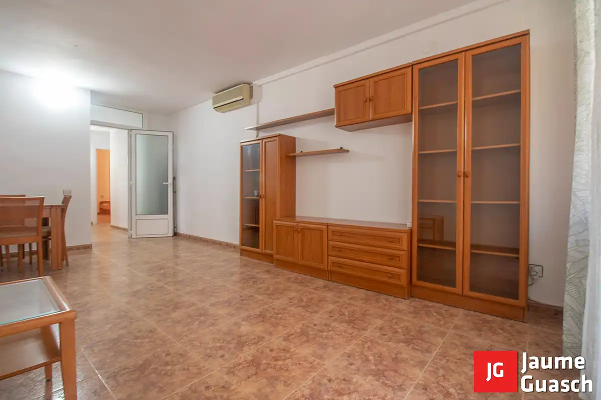 Sala de estar de Piso en venta en Torredembarra con Aire acondicionado, Calefacción y Terraza