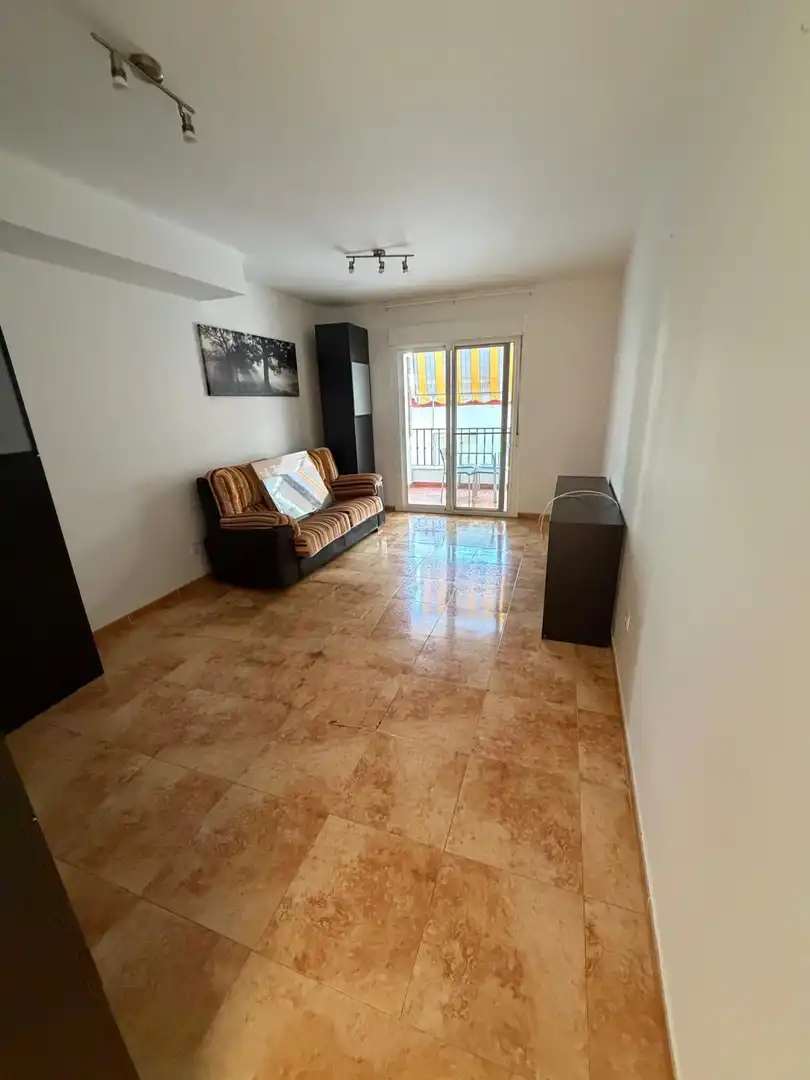 Apartment zum Verkauf in Avenida ANDALUCIA (CALETA VELEZ), imagen 13