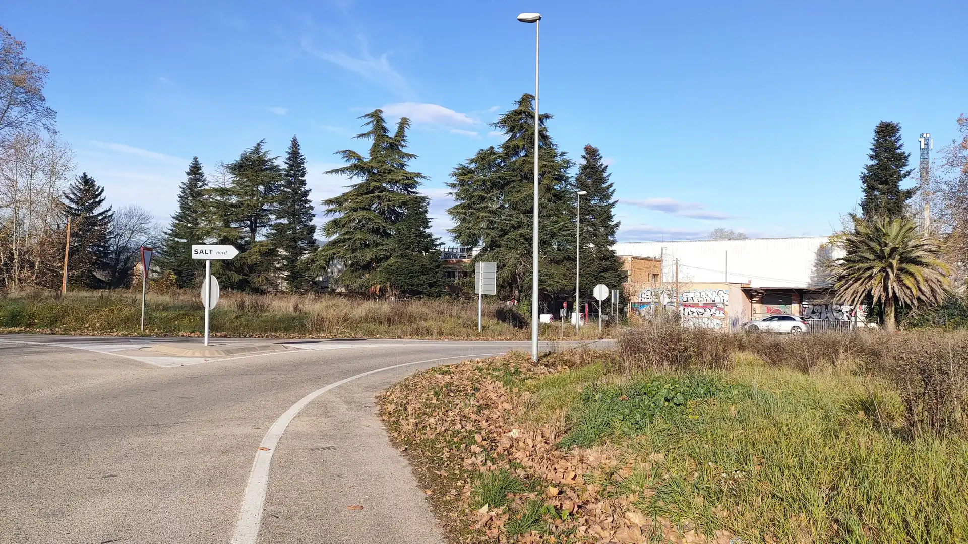 Fabrikhallen zur Miete in Bescanó