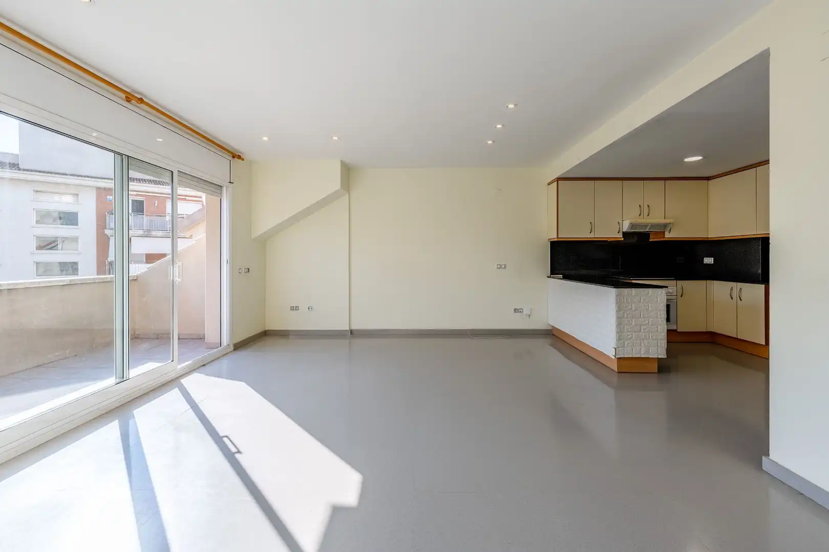 Flat for sale in Calafell  with Air Conditioner, Heating and Terrace