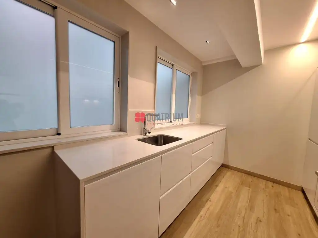 Flat to rent in Ensanche - Sar, imagen 2