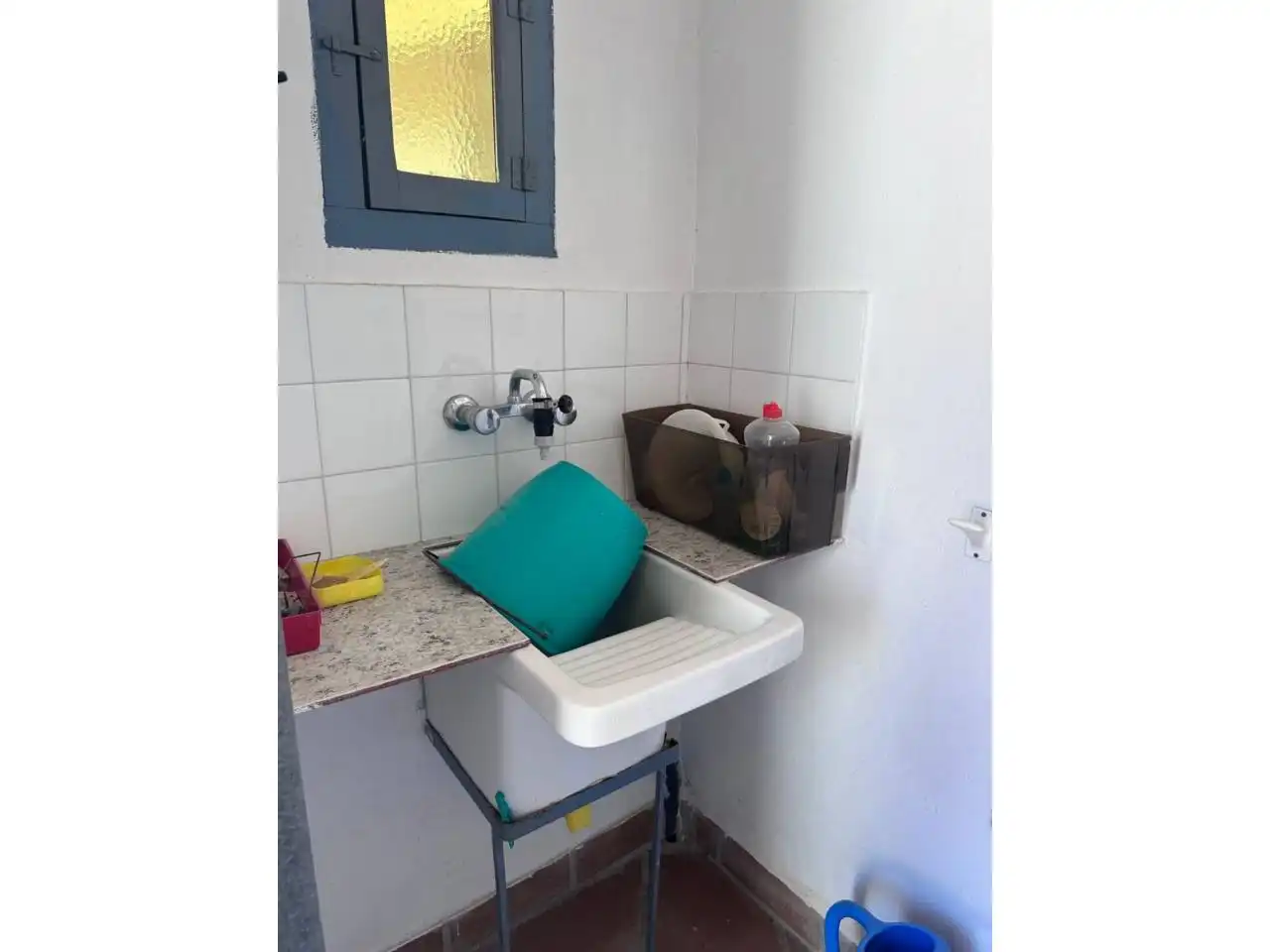 Bany de Casa o xalet en venda en Cervera amb Calefacció, Terrassa i Moblat
