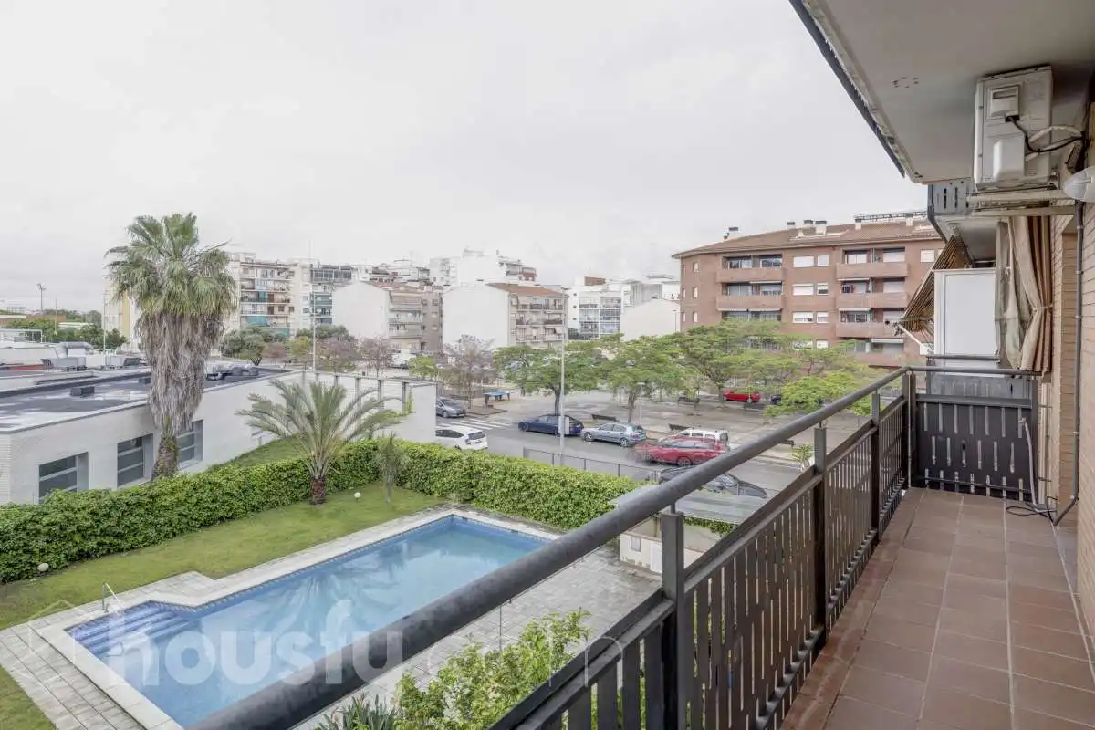 Exterior view of Flat for sale in Pineda de Mar  with Air Conditioner, Terrace and Balcony