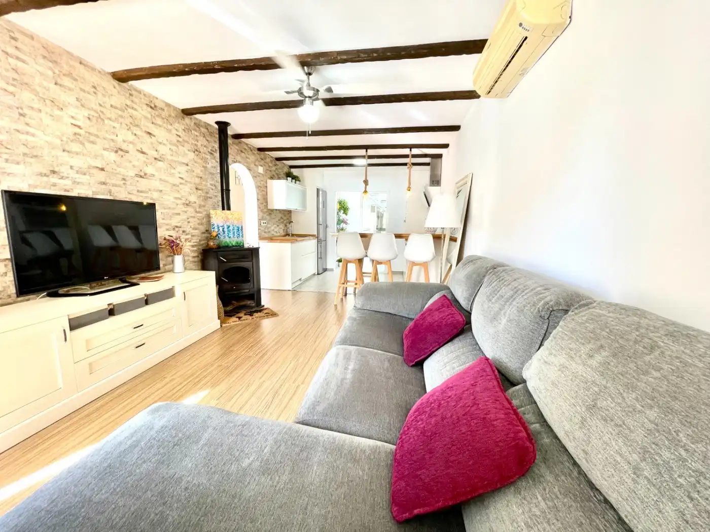 Living room of Houses for rent in San Fulgencio  with Air Conditioner, Heating and Private garden