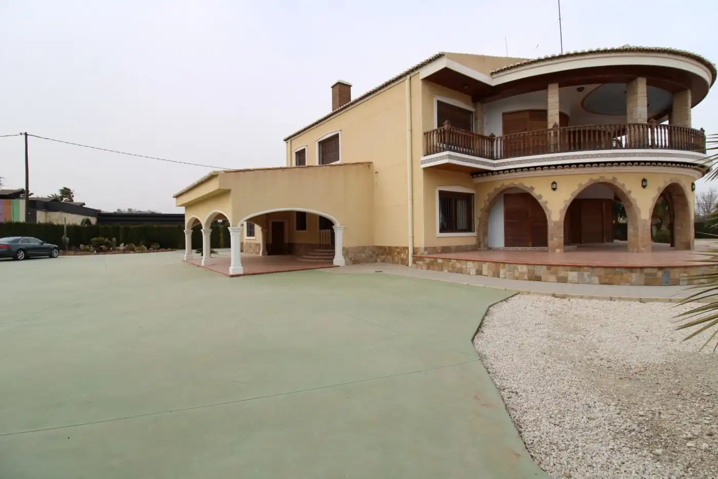 Vista exterior de Casa o xalet en venda en Elche / Elx amb Jardí privat, Terrassa i Traster