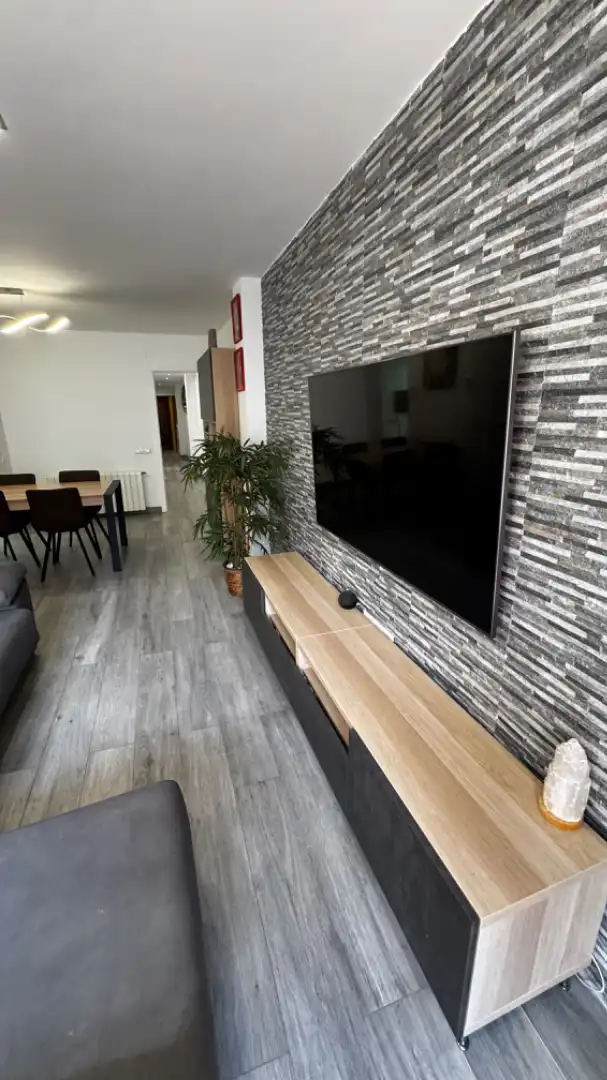 Sala de estar de Piso en venta en Torredembarra con Calefacción, Terraza y Horno