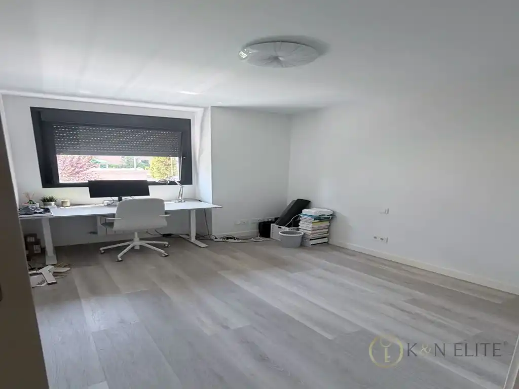 Wohnung zur Miete in La Moraleja mit Schwimmbad