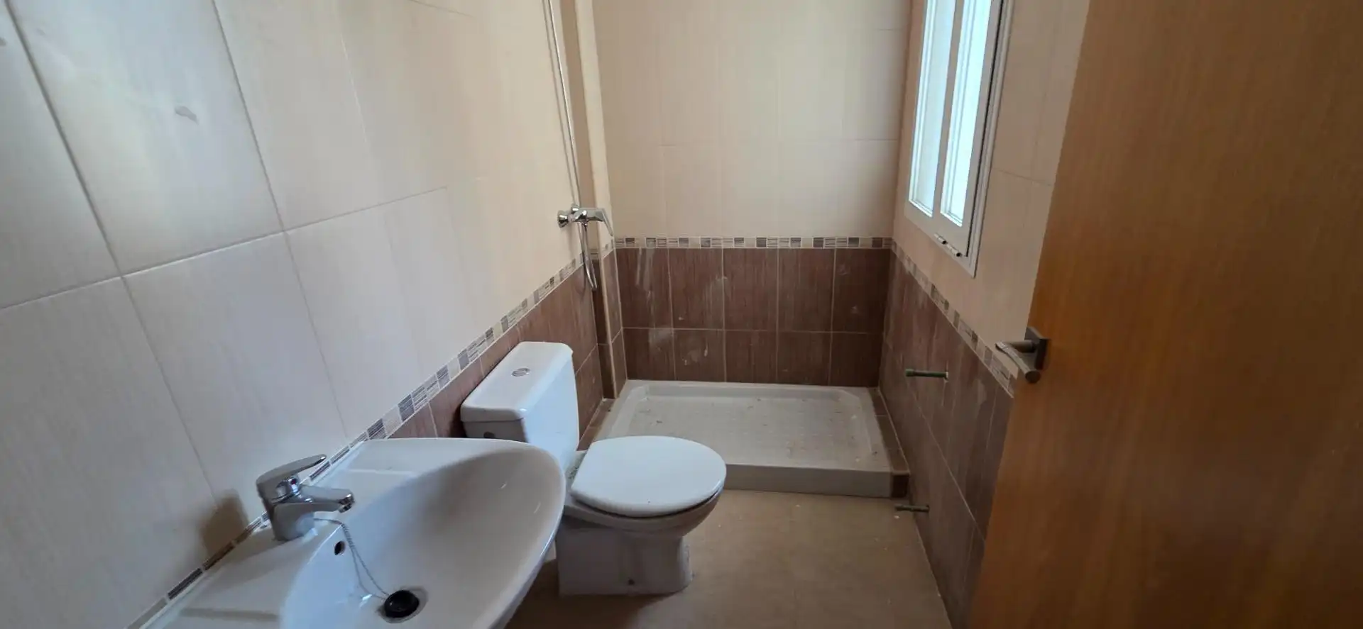 Bany de Pis en venda en Moratalla amb Terrassa i Balcó