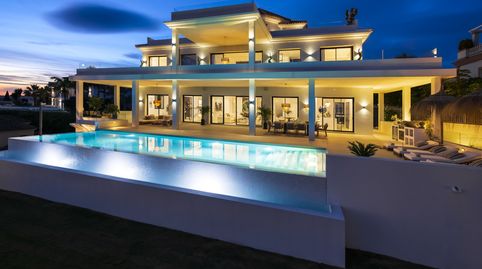 Villa de lujo con vistas al mar en Marbella