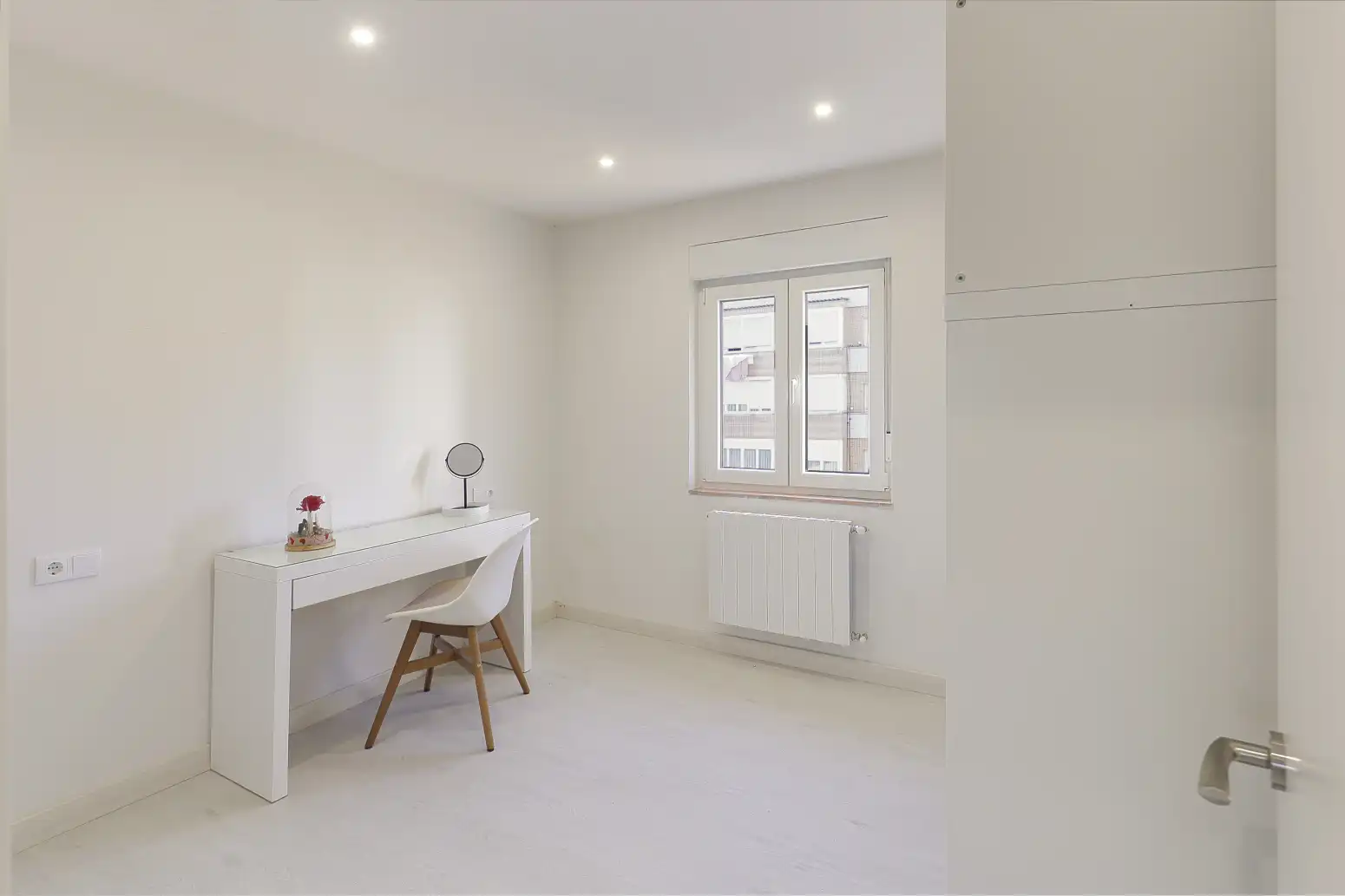 Bedroom of Flat for sale in Sur