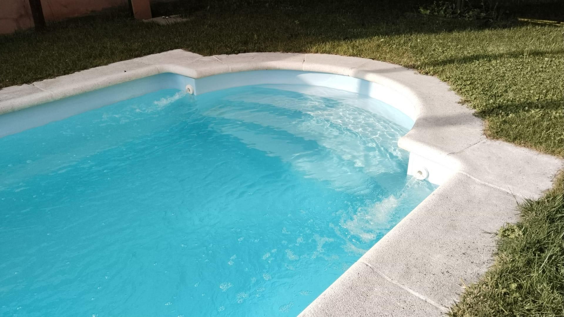 Swimming pool of Single-family semi-detached for sale in Ponferrada  with Heating, Storage room and Swimming Pool