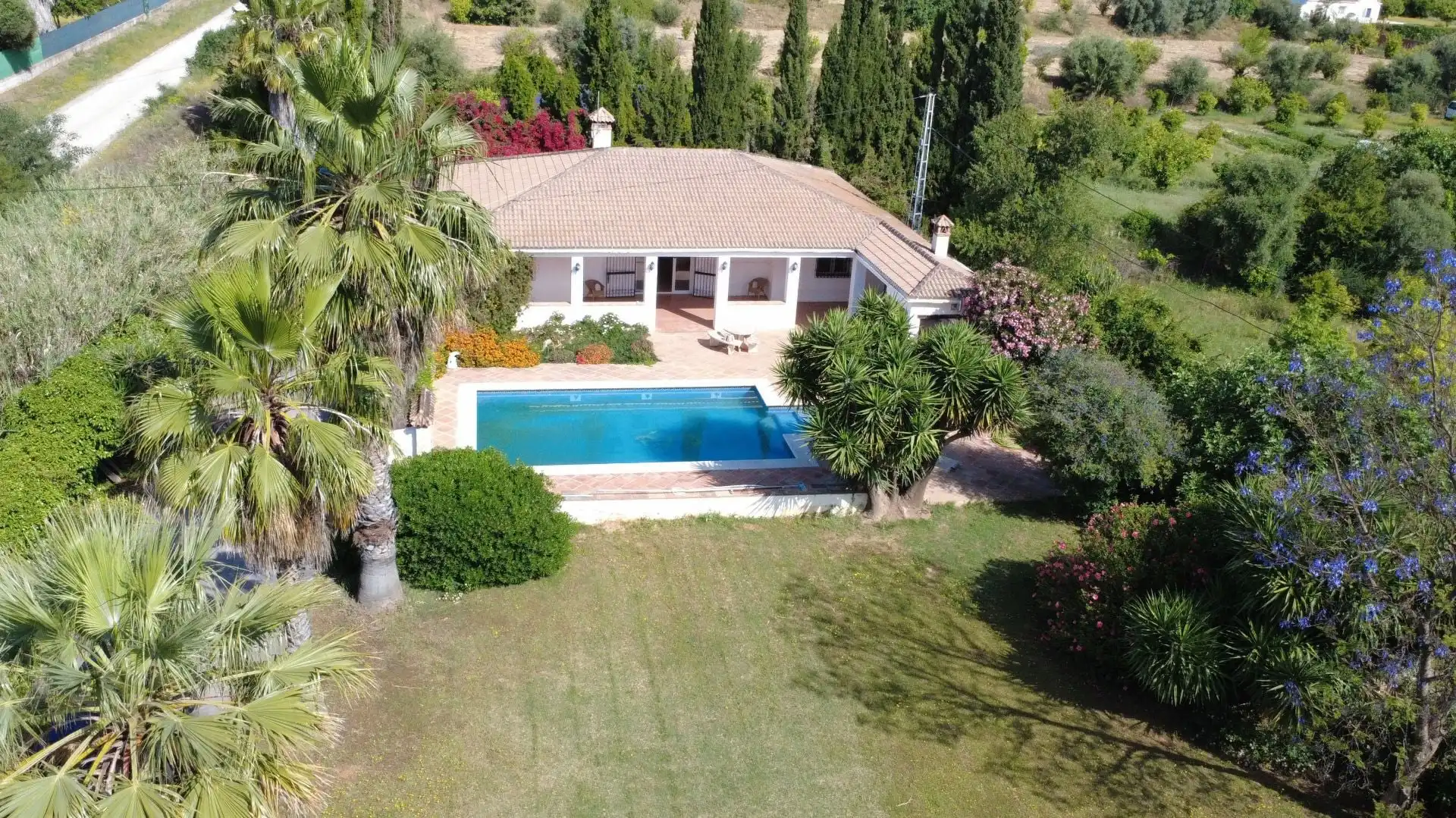 Jardín de Finca rústica en venta en Alhaurín El Grande con Aire acondicionado y Piscina