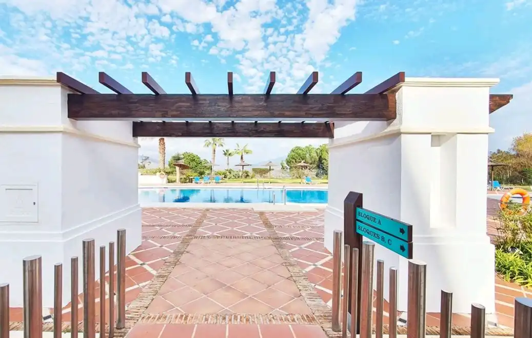 Außenansicht von Dachboden zum Verkauf in Mijas mit Terrasse, Abstellraum und Schwimmbad