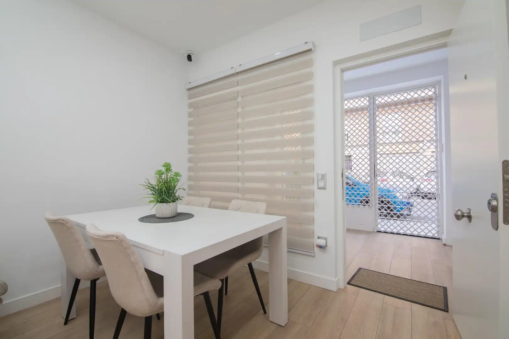 Esszimmer von Erdgeschoss zum Verkauf in Elche / Elx mit Heizung und Terrasse