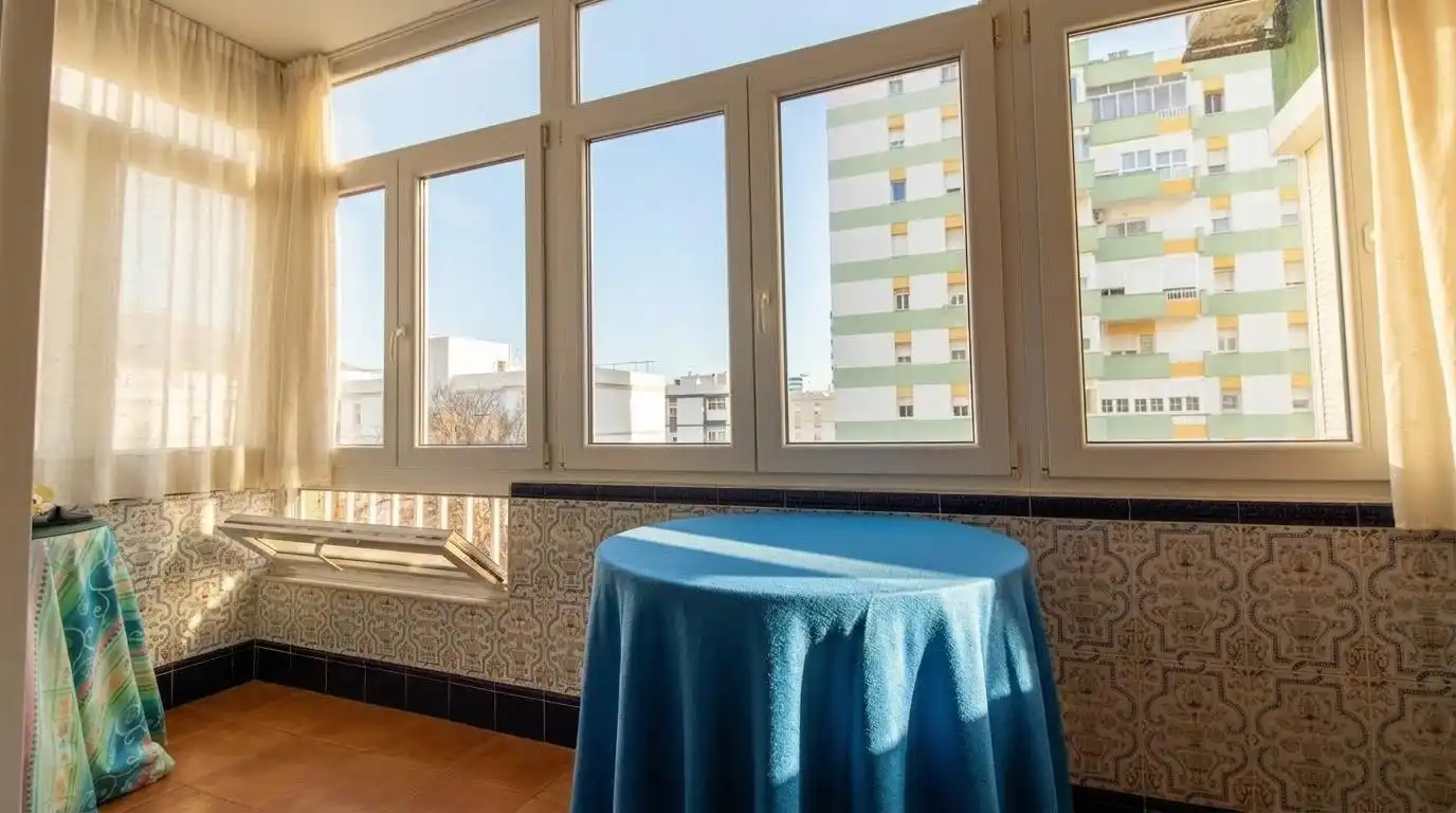 Balcony of Flat for sale in Cádiz