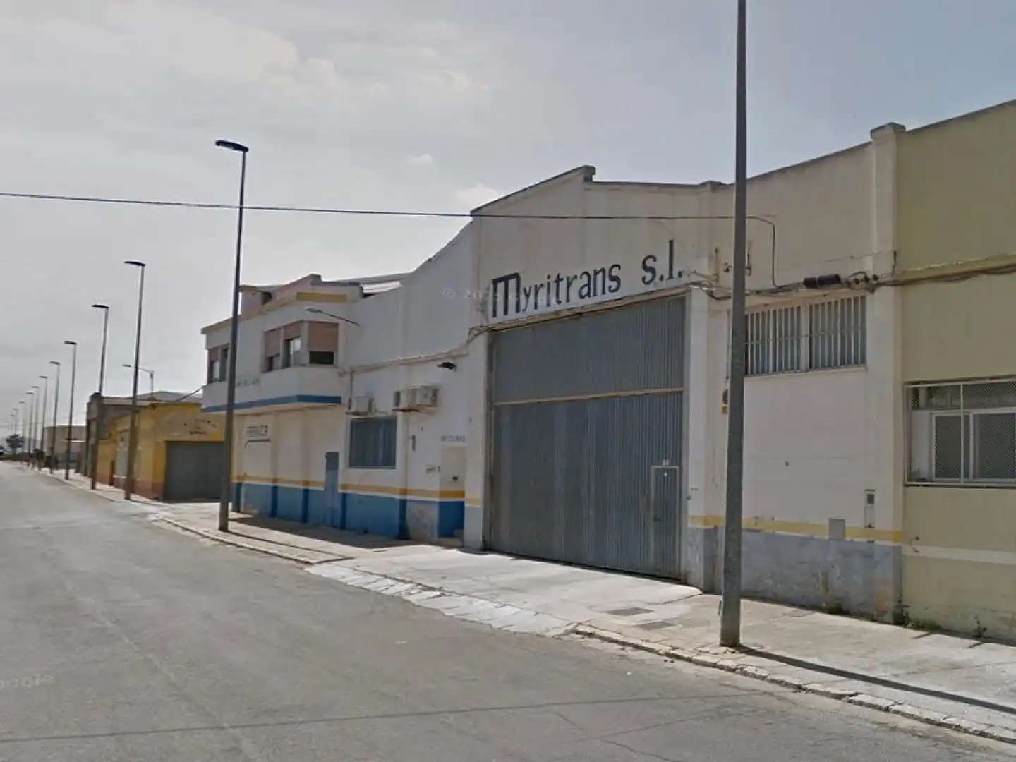 Vista exterior de Nave industrial en venta en Guadassuar