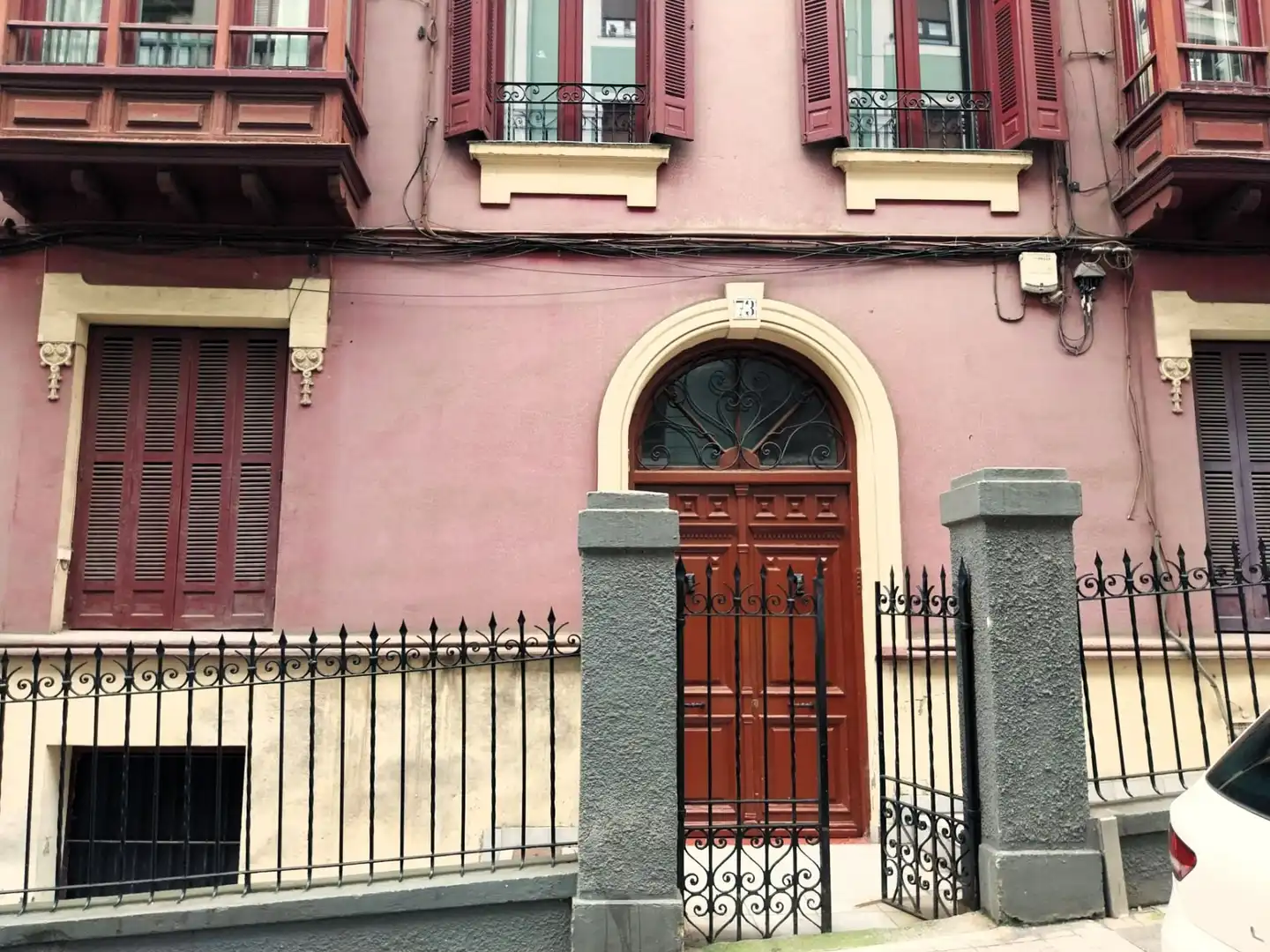 Vista exterior de Local en venta en Bilbao 