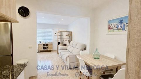 Confort y estilo mediterráneo en una vivienda con patio en Es Castell, imatge 2