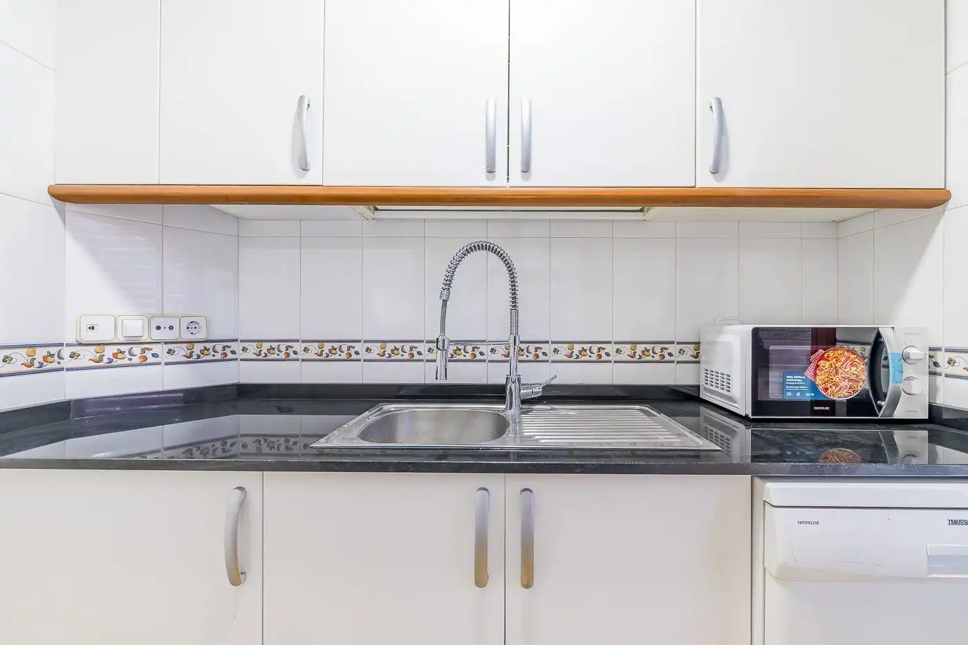 Wohnung zur Miete in Calle Robledo, Valdeacederas