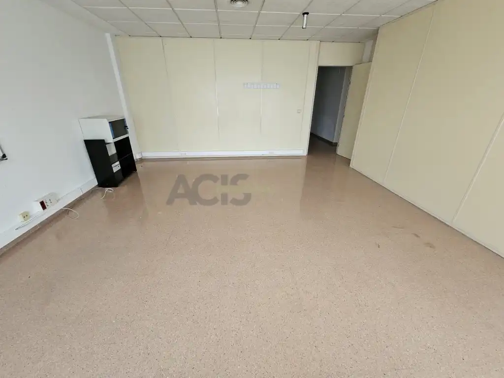 Oficina de alquiler en Almussafes