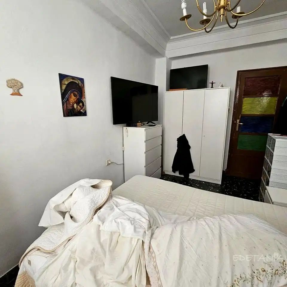 Habitación de Piso en venta en Valencia con Aire acondicionado y Balcón