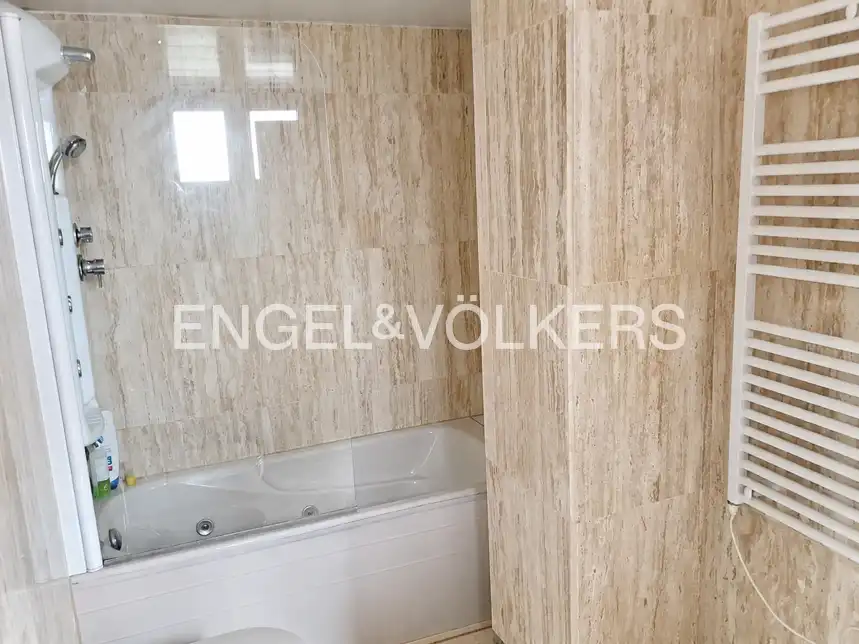 Bathroom of Flat for rent in Moncloa - Aravaca