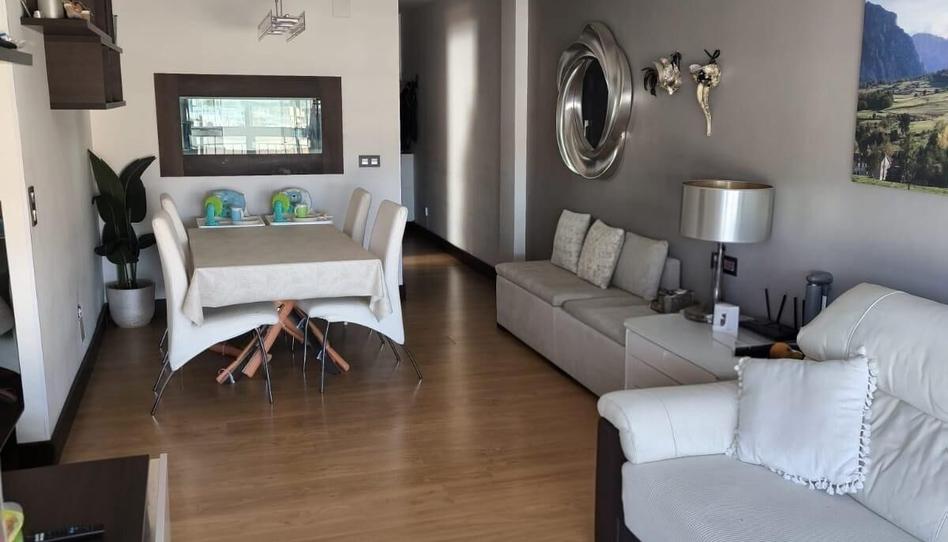 Foto 1 de Pis en venda a La Luz - El Torcal, Málaga