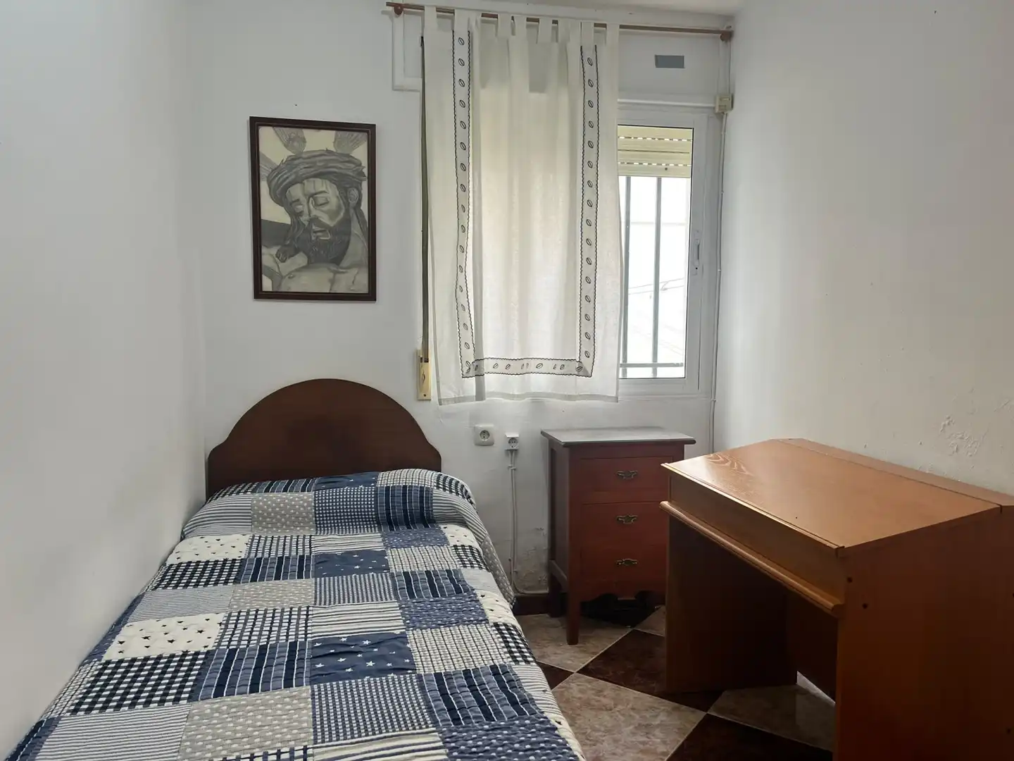 Bedroom of Flat for rent in Sevilla  with Air Conditioner, Furnished and Washing machine