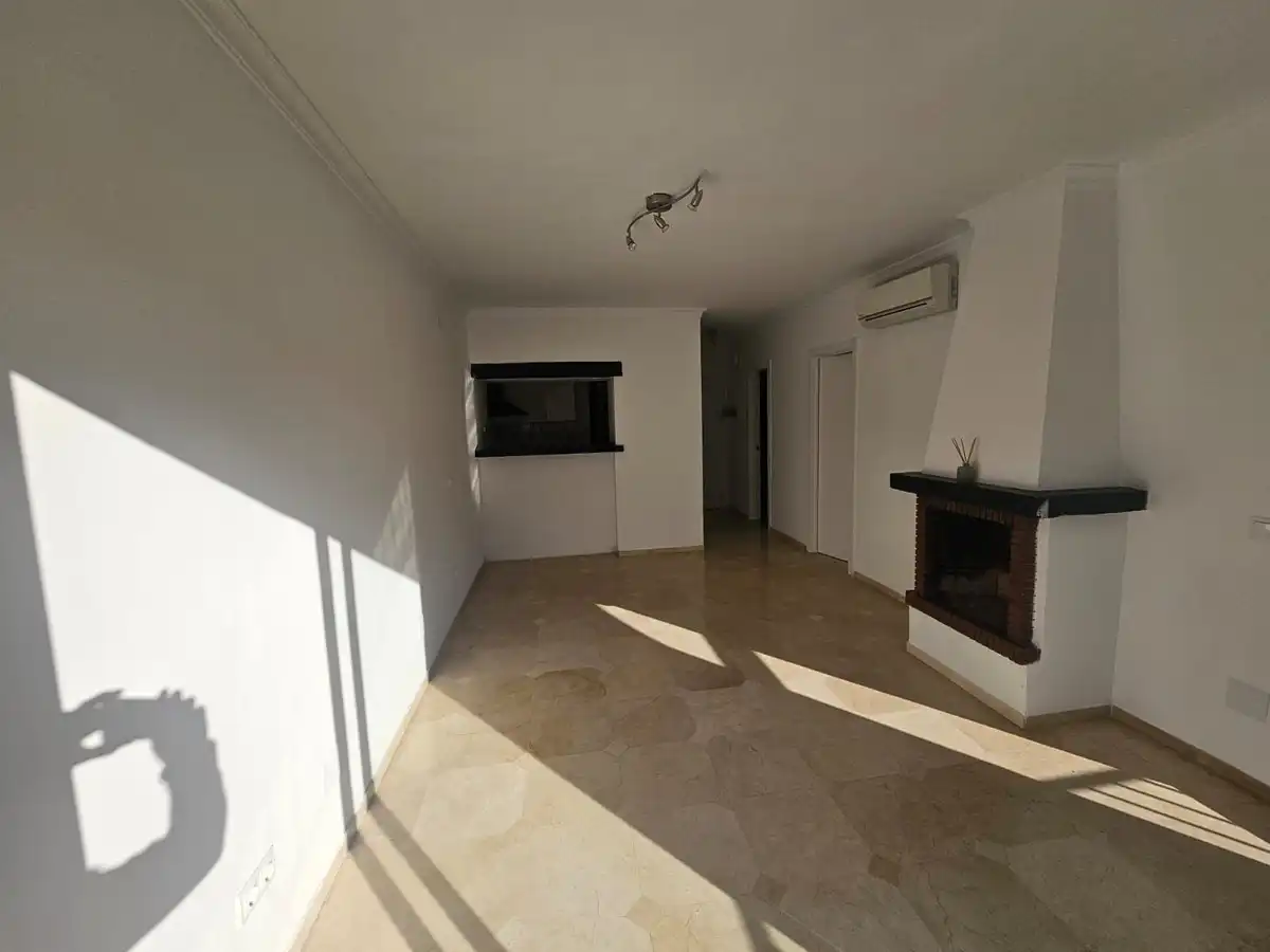 Living room of Ground floor for sale in Mijas  with Air Conditioner, Heating and Terrace