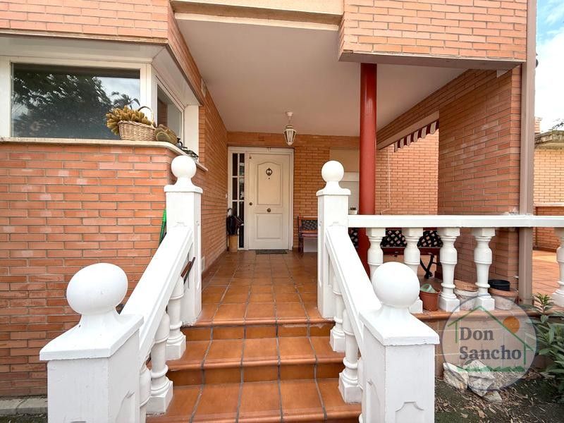 Casa adosada en venda en Valladolid Capital amb Calefacció i Terrassa