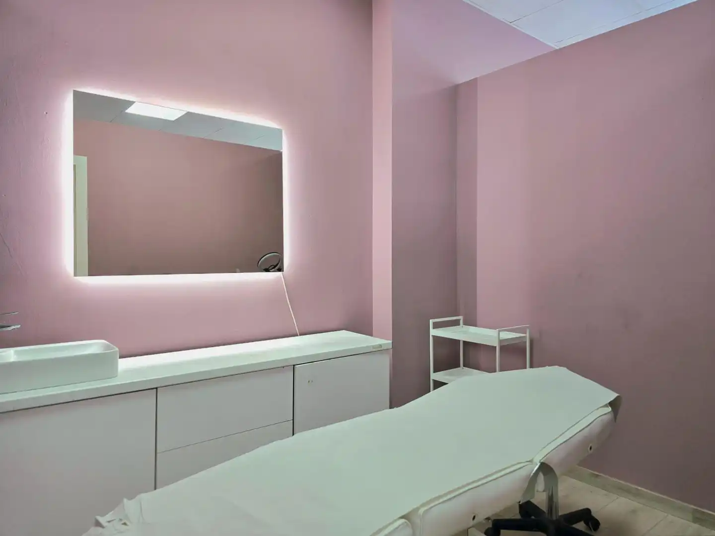 Bedroom of Commercial properties for rent in Marbella  with Air Conditioner and Furnished