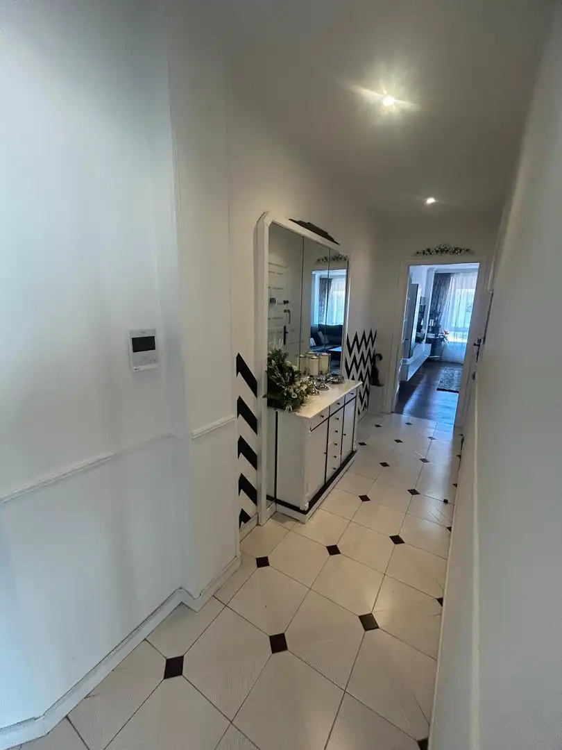 Piso con ascensor en venta en Santa Uxía de Ribeira, imagen 7