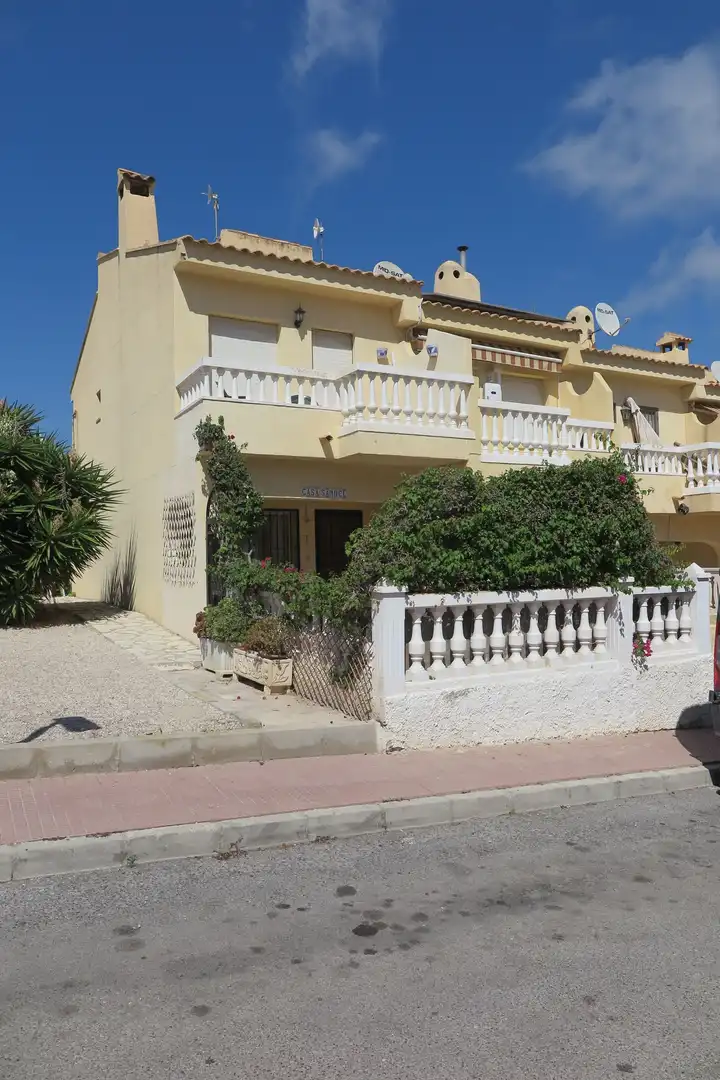 Maison mitoyenne avec piscine à vendre à Pueblo Acantilado - Lanuza, imagen 2