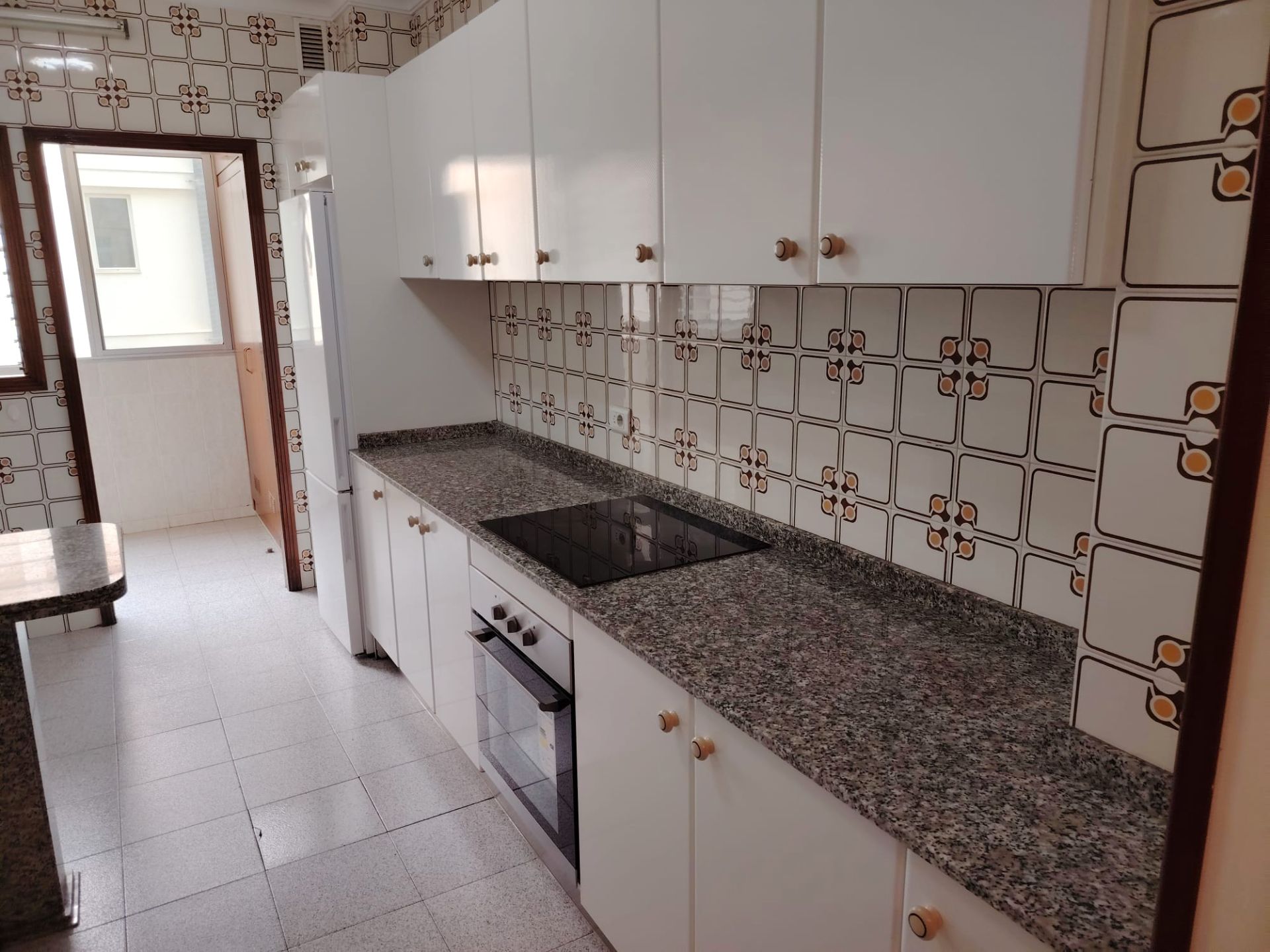 Kitchen of Flat for sale in Las Palmas de Gran Canaria  with Oven and Washing machine