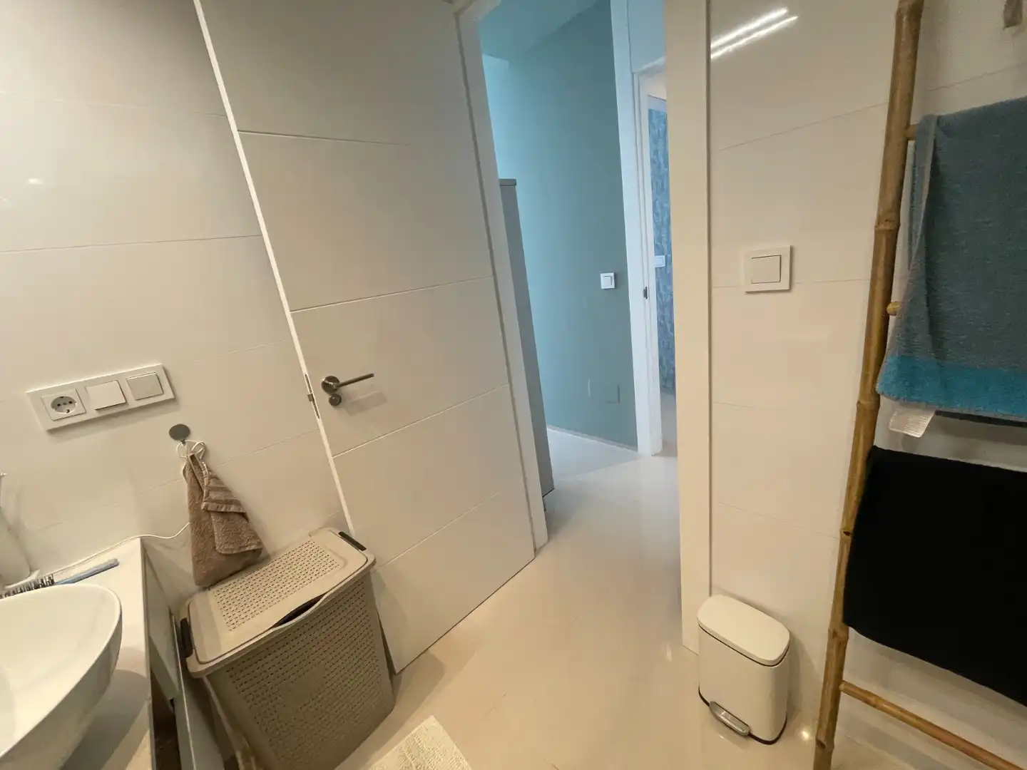 Bathroom of Ground floor for sale in Rojales  with Air Conditioner, Terrace and Storage room