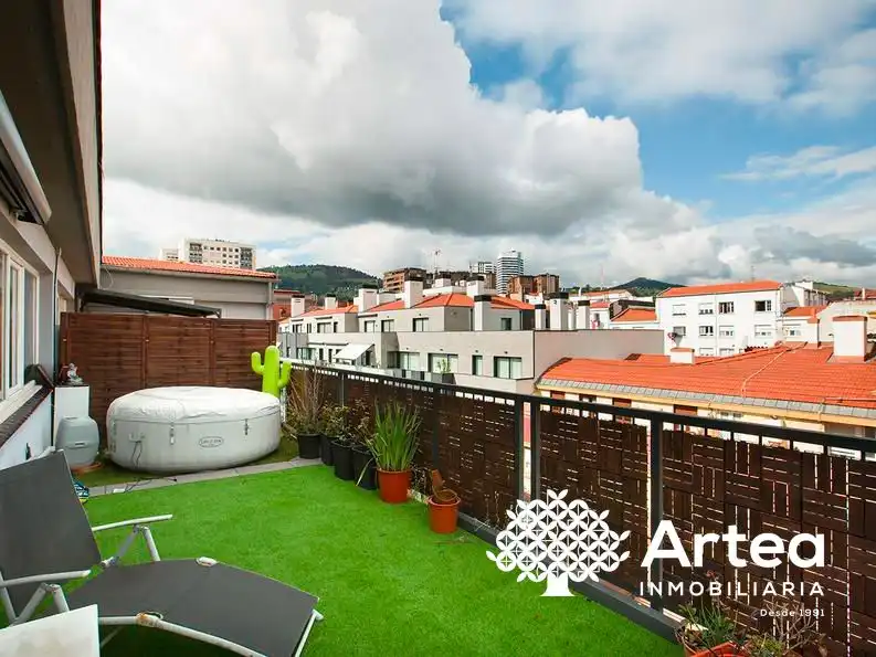 Àtic en venda a José María de Escuza Kalea, Sabino Arana - Jesuitas