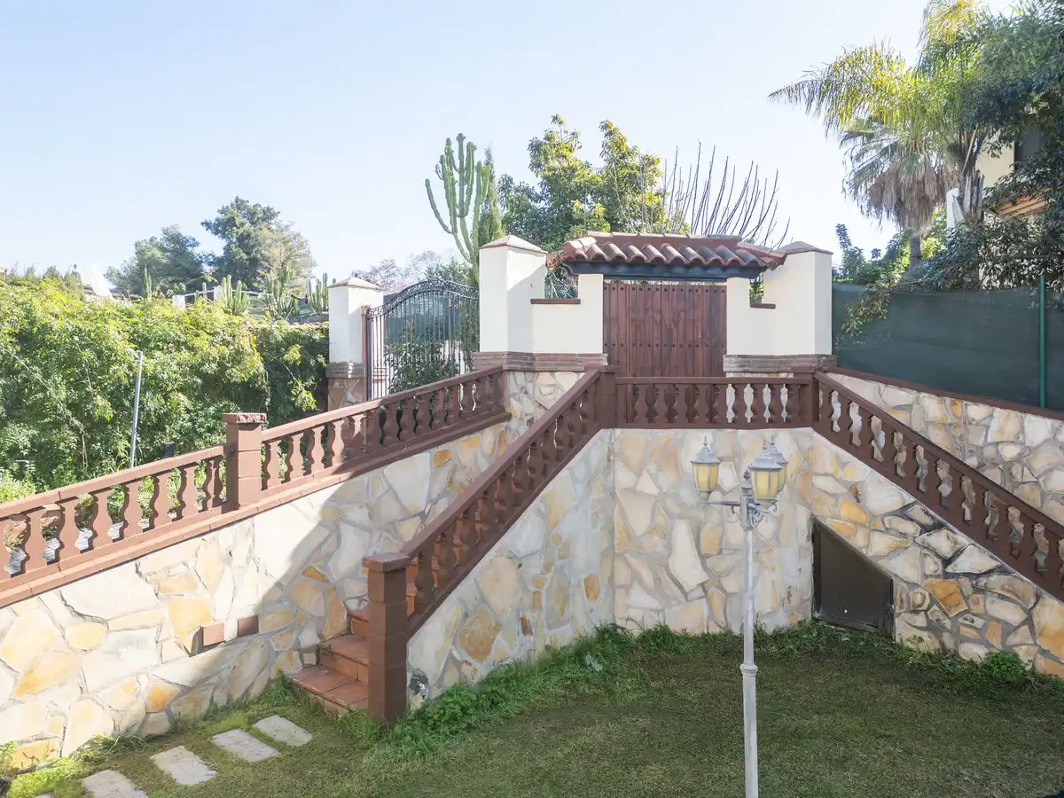 Chalet con terraza en venta en Calle Castilla s/n, imagen 3
