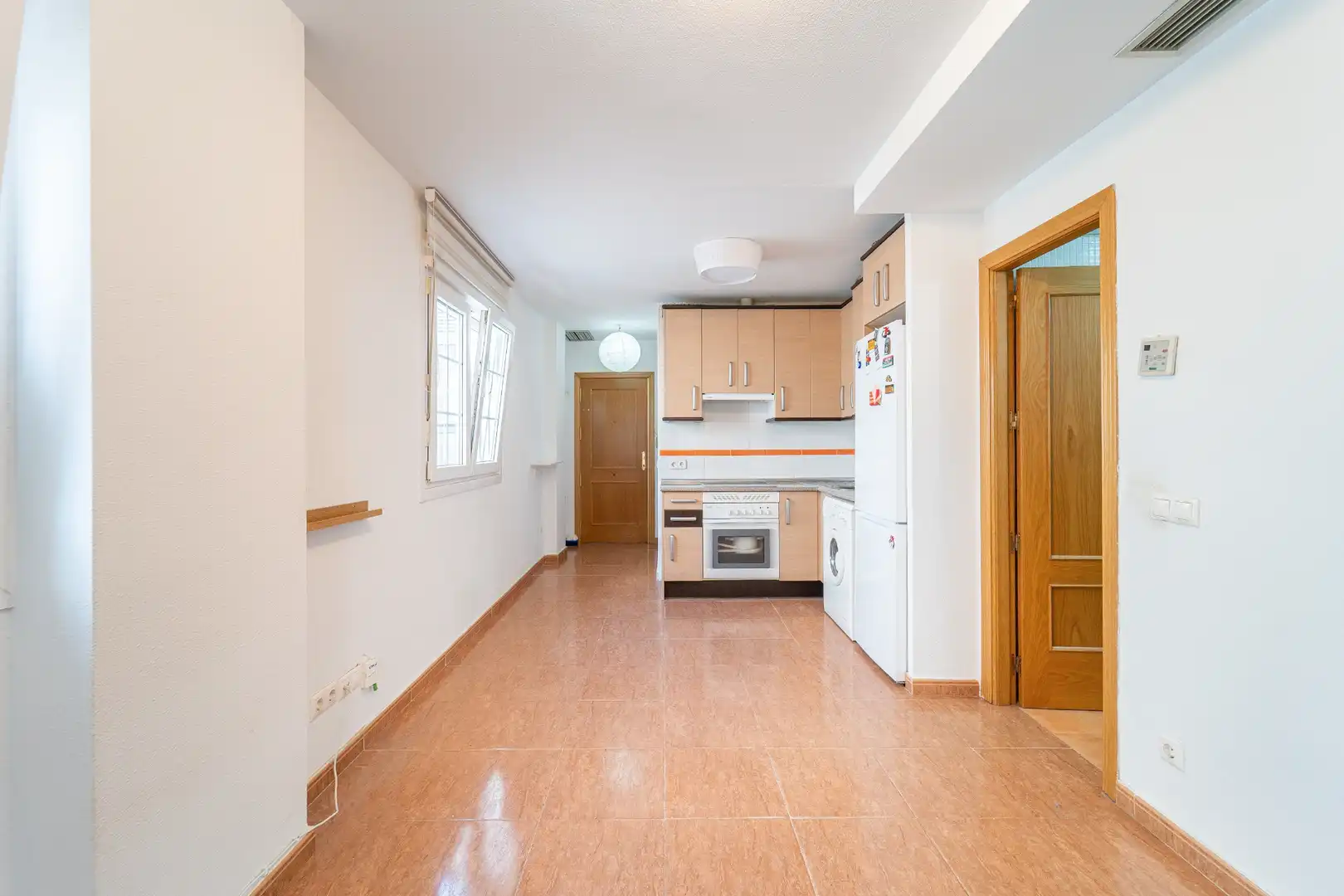 Cocina de Piso en venta en El Álamo con Aire acondicionado, Calefacción y Horno