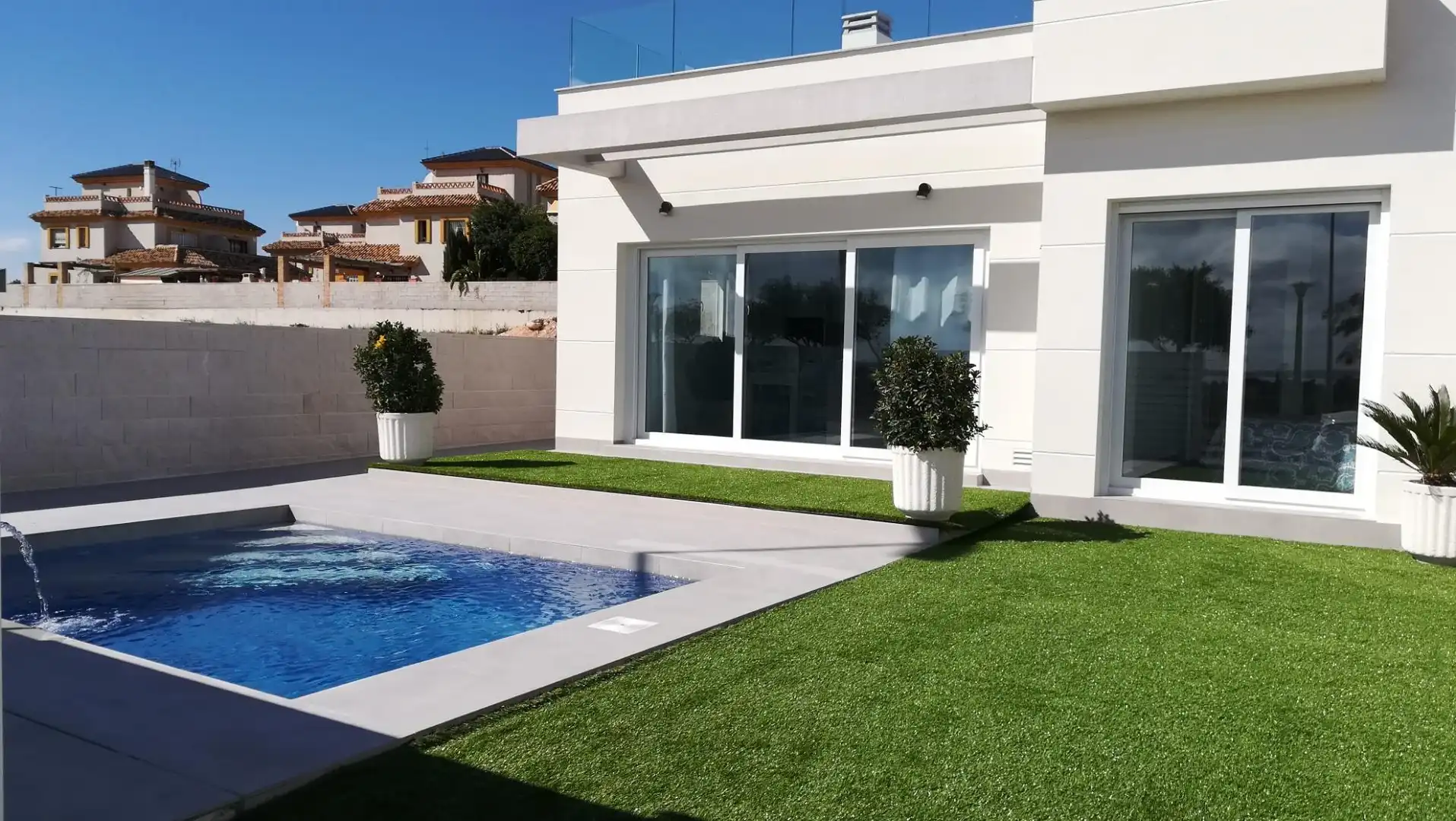 Chalet con piscina en venta en Los Montesinos, imagen 3