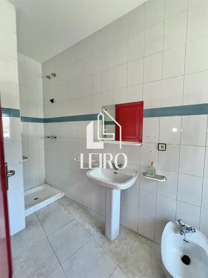 Local comercial de lloguer a Vilagarcía, imagen 15