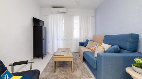 Estudio con terraza, en la provincia de Alicante, en la ciudad de Torrevieja. 1 habitación | 25 m² | 800 metros del mar