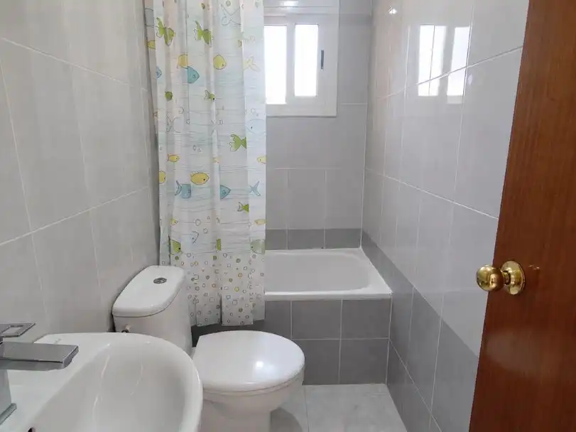 Flat with lift for sale in Carrer Vint-I-Tres Baix 1, imagen 6