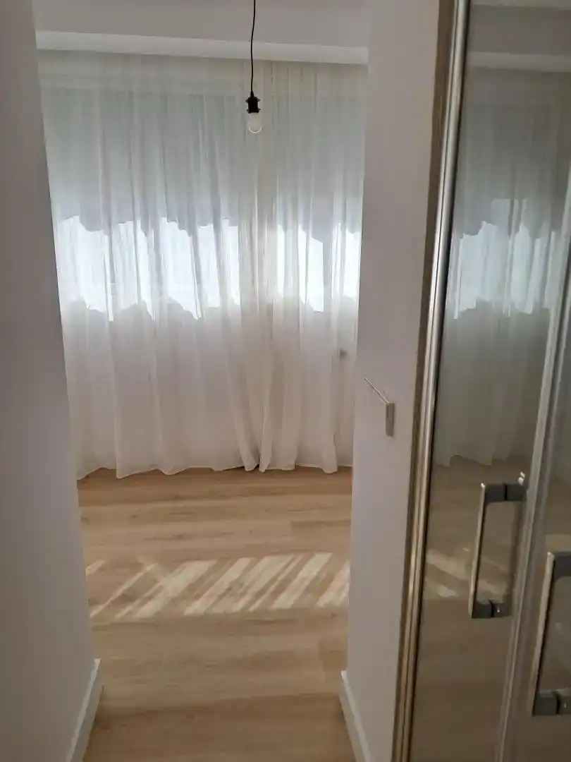 Schlafzimmer von Wohnung zur Miete in Marbella mit Klimaanlage und Balkon