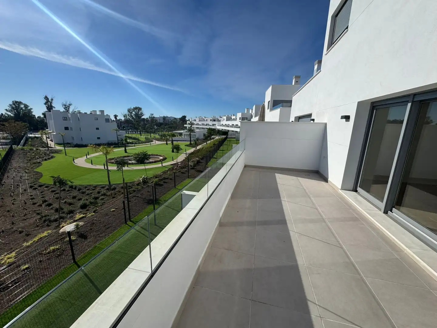 Terrasse von Wohnungen zur Miete in Estepona mit Klimaanlage, Terrasse und Abstellraum