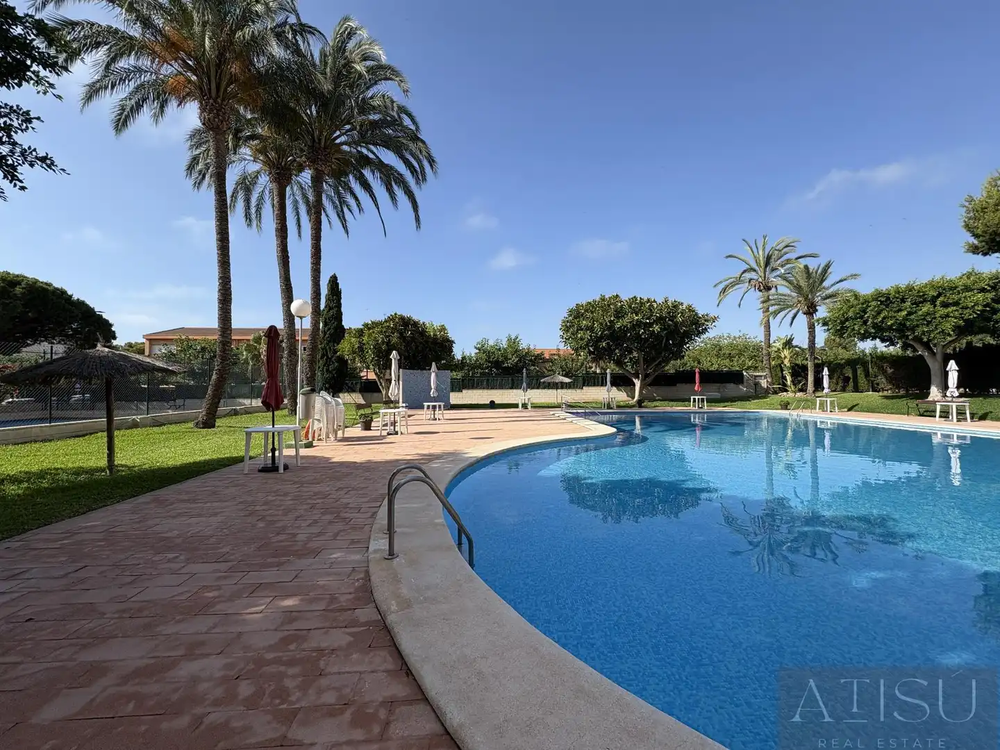 Swimming pool of Flat for sale in El Campello  with Air Conditioner, Heating and Terrace