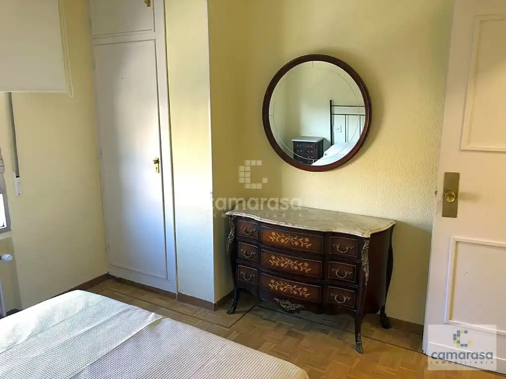 Schlafzimmer von Wohnung zur Miete in Ávila mit Möbliert, Ofen und Waschmaschine