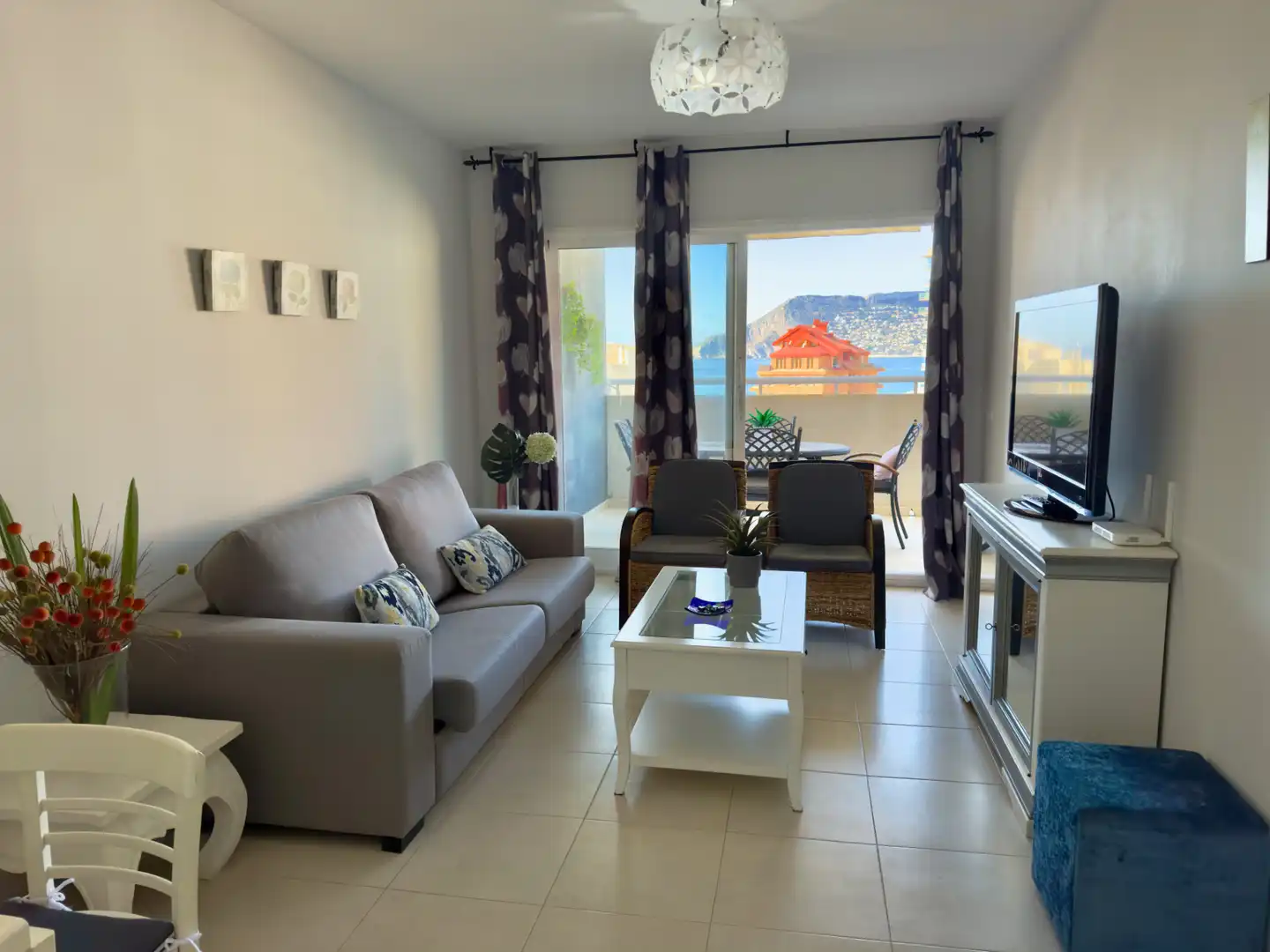 Sala d'estar de Apartament en venda en Calpe / Calp amb Aire condicionat, Calefacció i Terrassa