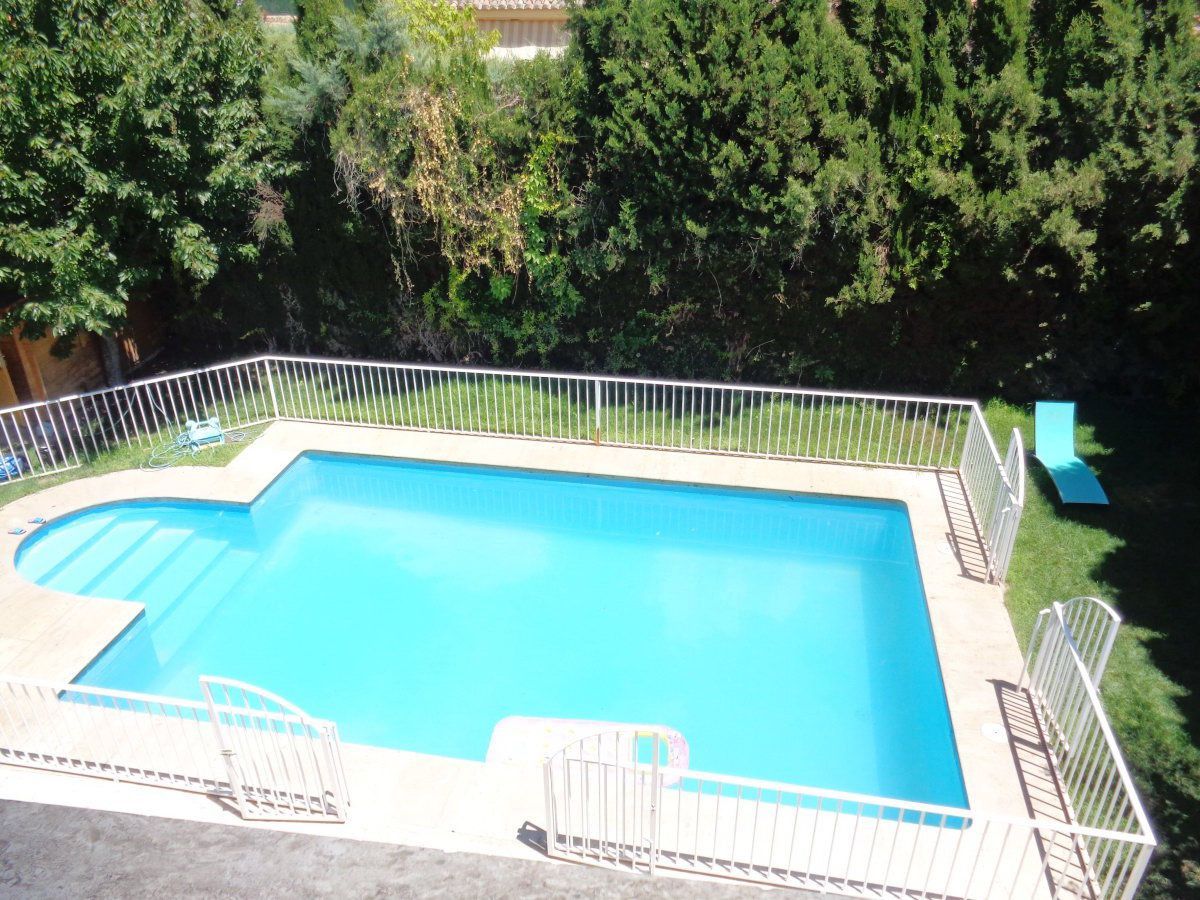Swimming pool of House or chalet for sale in Valdepeñas  with Heating, Terrace and Storage room