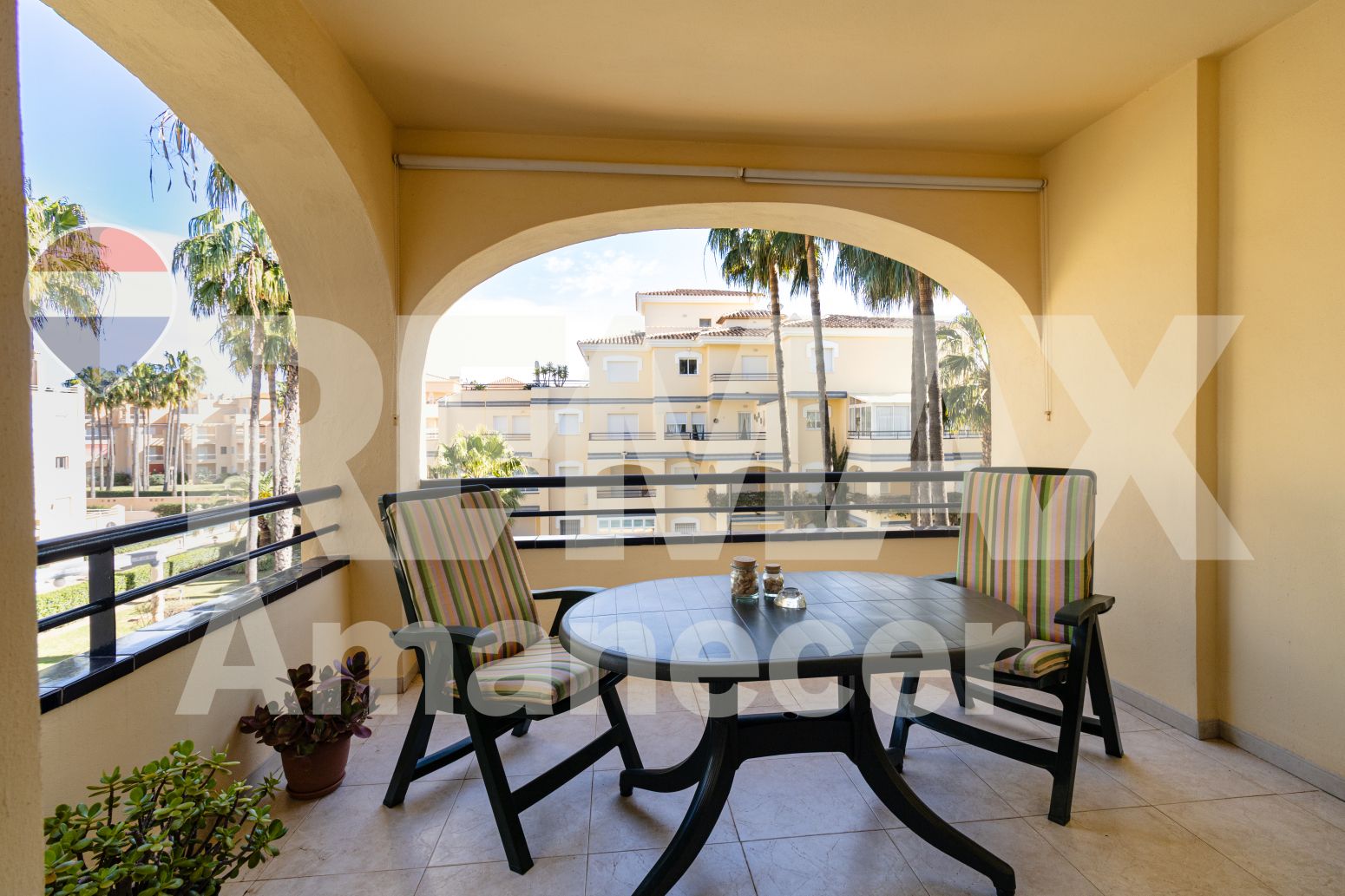 Terrassa de Pis en venda en Dénia amb Aire condicionat, Terrassa i Piscina