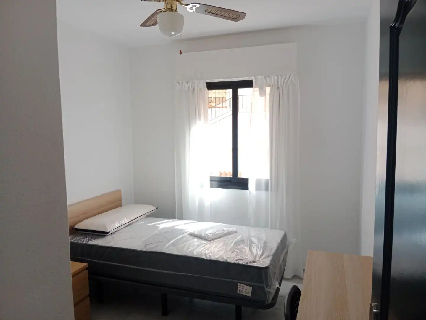 Habitación de Casa o chalet de alquiler en Nerja con Aire acondicionado, Terraza y Amueblado